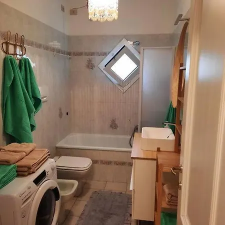 Vicino Spiagge E Ciclabile + Box-auto !